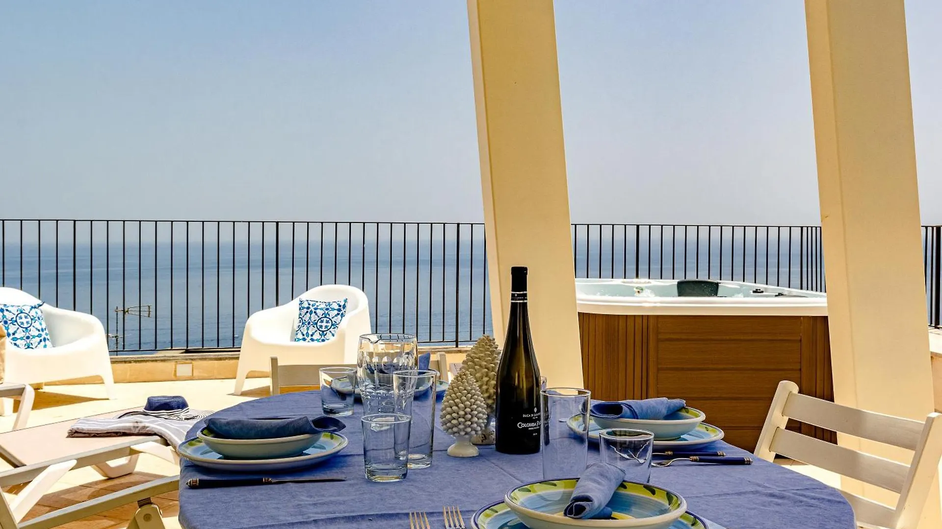 Suite Karola - Exclusive Stay Acireale Apartment